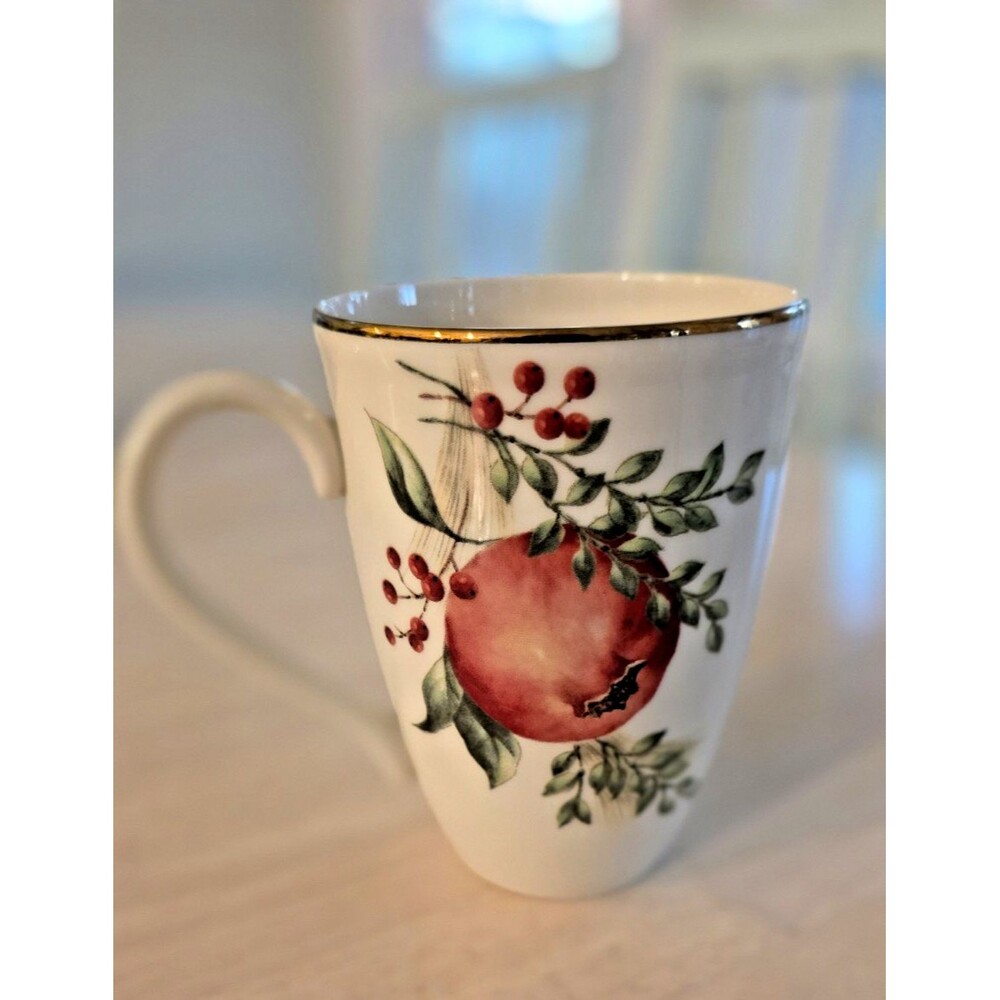 Lenox Williamsburg Boxwood & Pine Mug Gold Rim Pomegranate